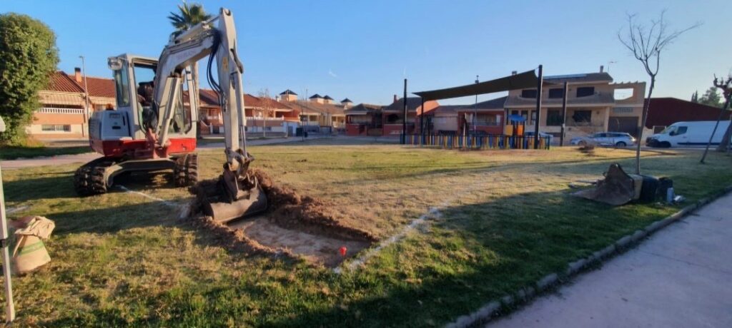 Obra civil para la instalación de un parque