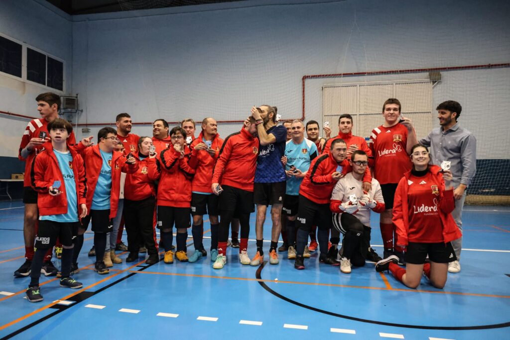 Partido benéfico de fútbol inclusivo del Atlético Torreño