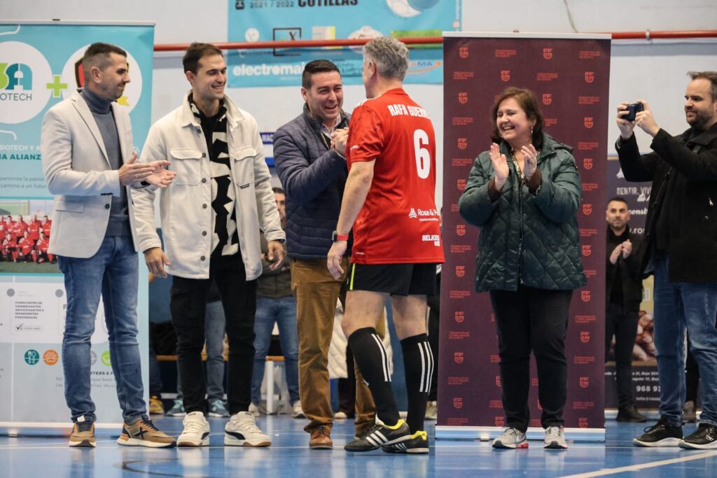 Partido benéfico de fútbol inclusivo del Atlético Torreño