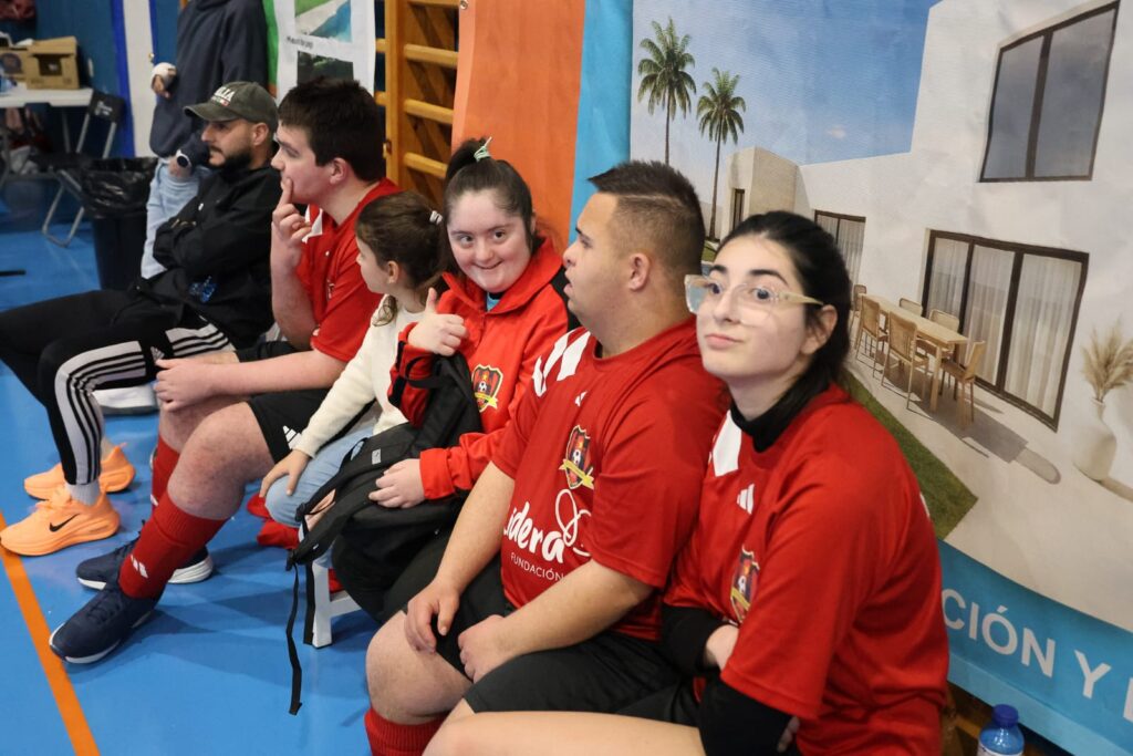 Partido benéfico de fútbol inclusivo del Atlético Torreño