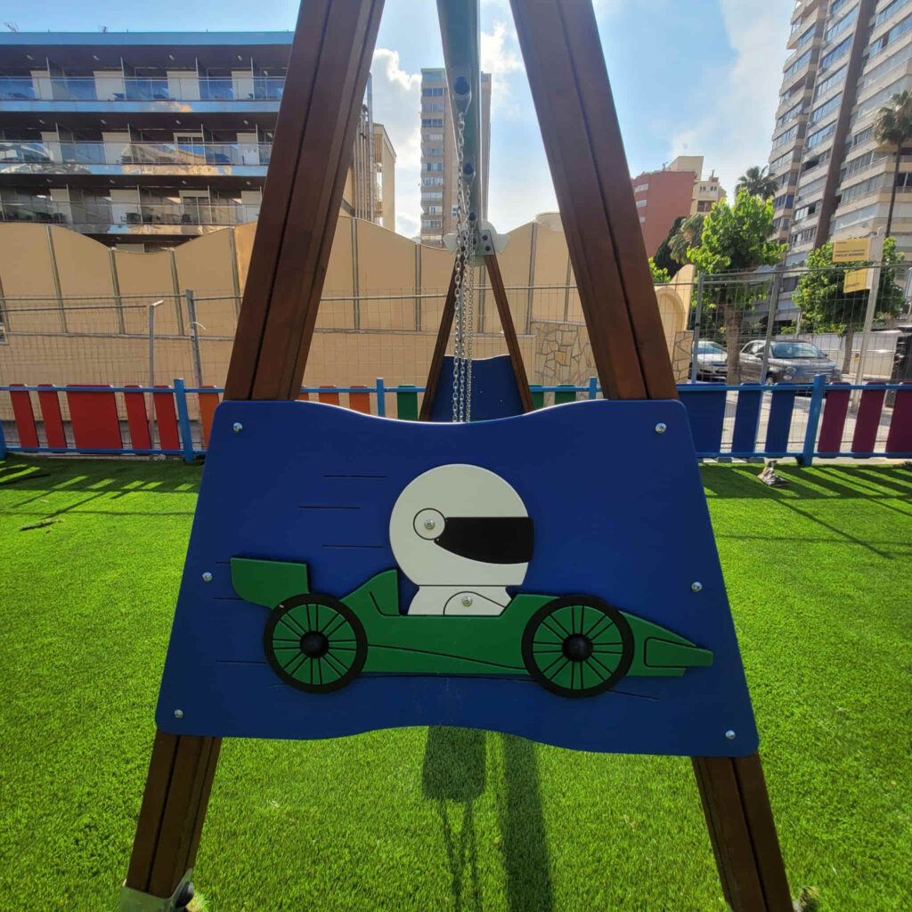 Parque infantil instalado por Belkids Play