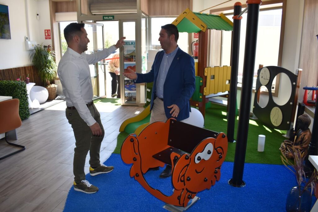 Inauguración del local de Belkids Play en Las Torres de Cotillas
