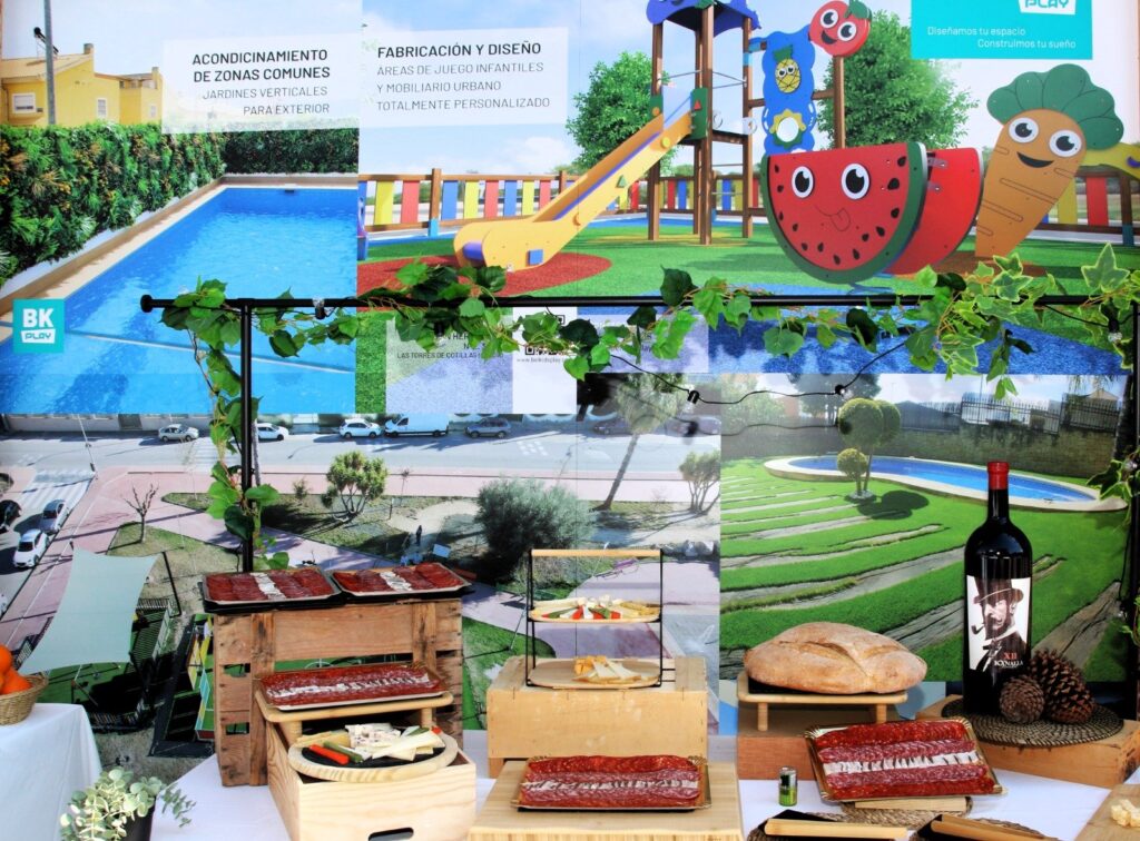Inauguración del local de Belkids Play en Las Torres de Cotillas