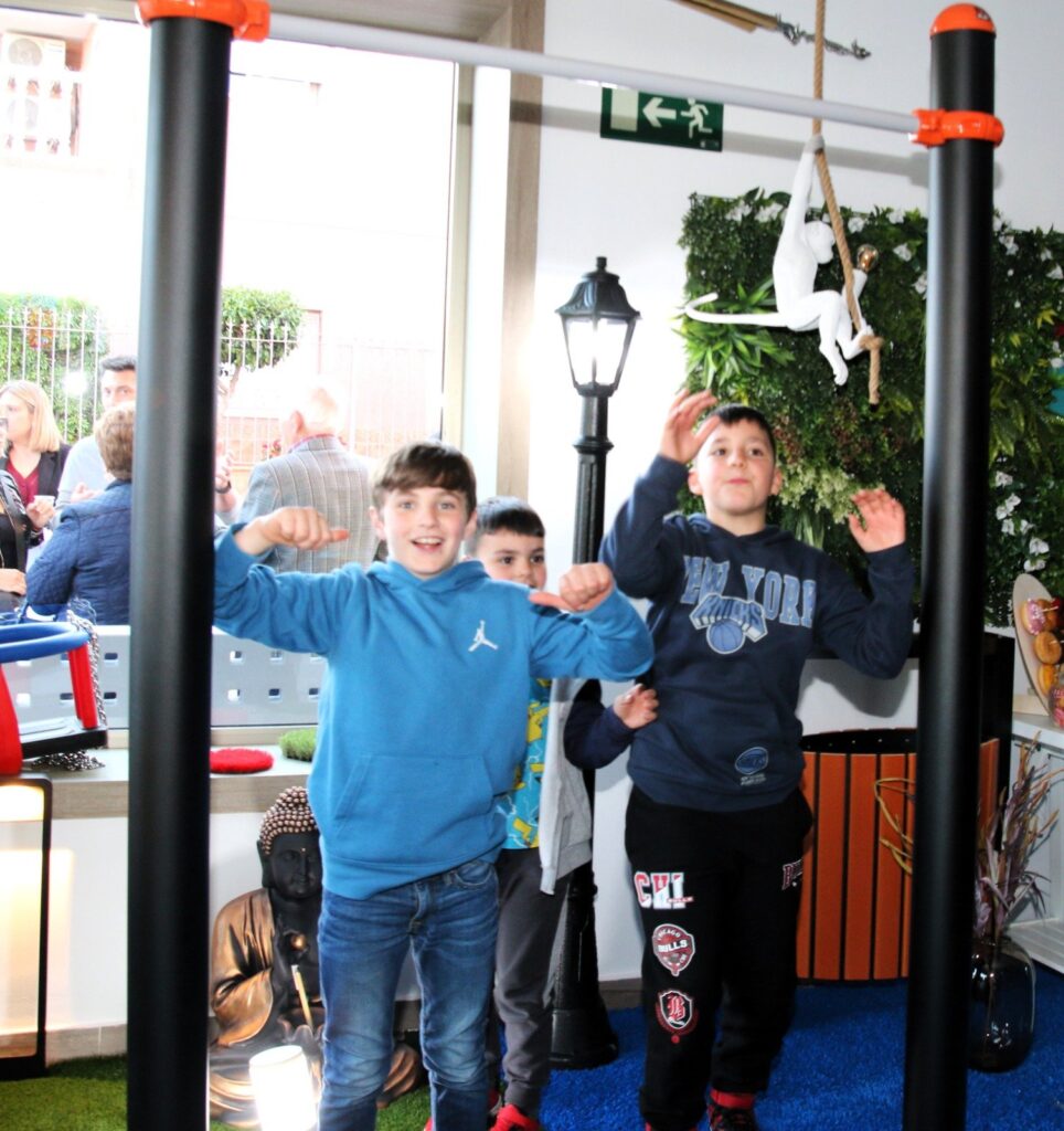 Inauguración del local de Belkids Play en Las Torres de Cotillas