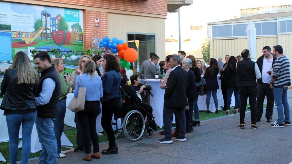 Inauguración del local de Belkids Play en Las Torres de Cotillas