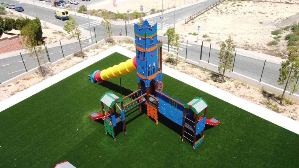 Parque infantil instalado por Belkids Play