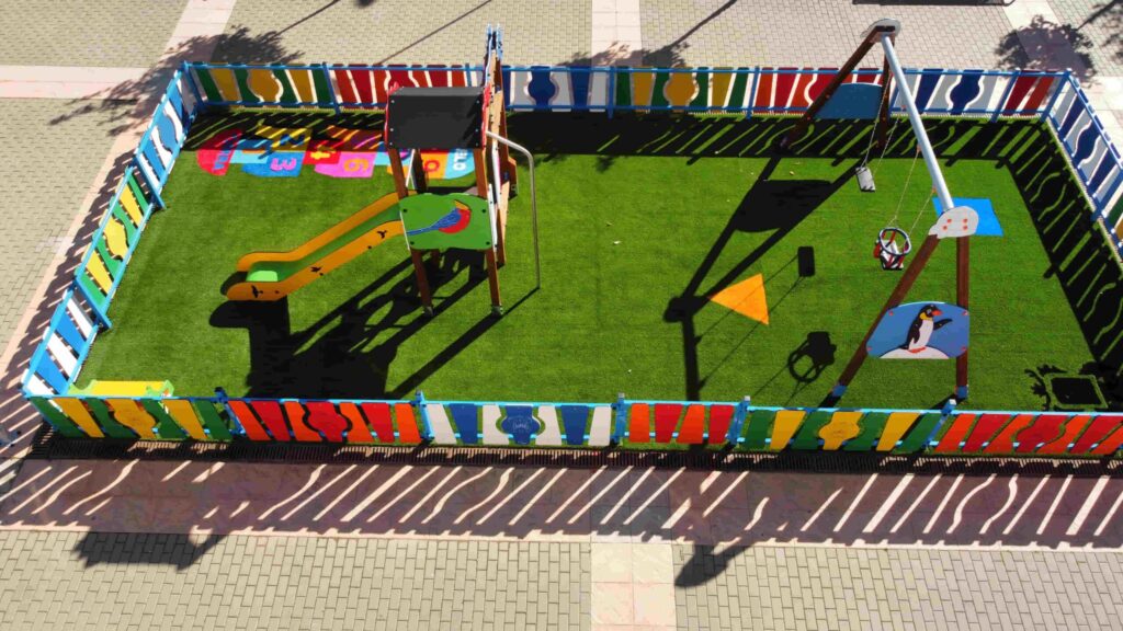 Parque infantil instalado por Belkids Play